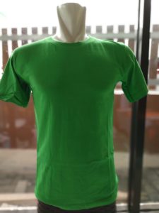 kaos hijau daun