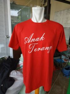 kaos kelas